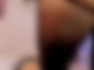 Queen-liana's Live Sex Cam Show