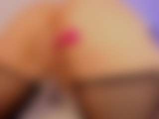 Queen-liana's Live Sex Cam Show
