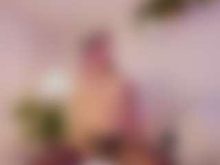 Queen-liana's Live Sex Cam Show