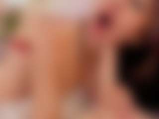 Queen-liana's Live Sex Cam Show