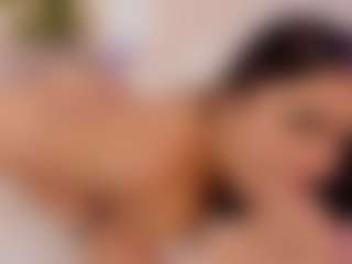 Queen-liana's Live Sex Cam Show
