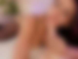Queen-liana's Live Sex Cam Show