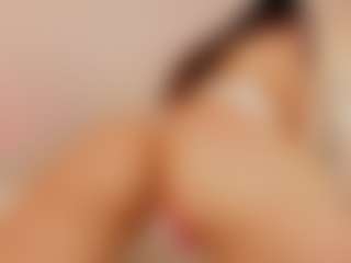 Queen-liana's Live Sex Cam Show