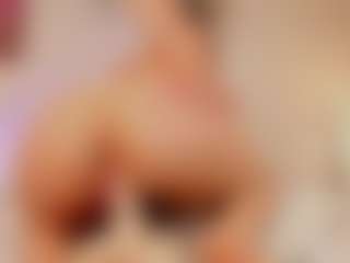 Live cam show with Queen-liana - Orgasm on slutload
