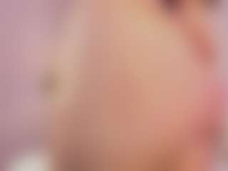 Queen-liana's Live Sex Cam Show