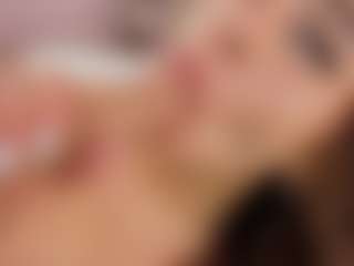Queen-liana's Live Sex Cam Show