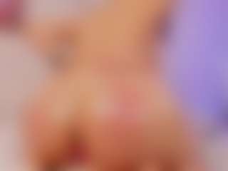 Queen-liana's Live Sex Cam Show