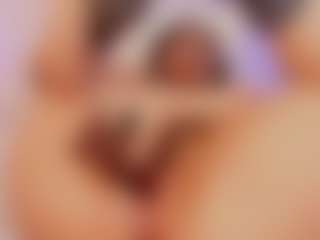 Queen-liana's Live Sex Cam Show