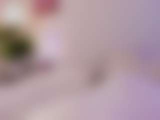 Live cam show with Queen-liana - Blonde Hair Curvy on Mixed Magazine Live