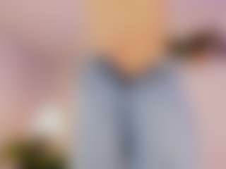 Queen-liana's Live Sex Cam Show