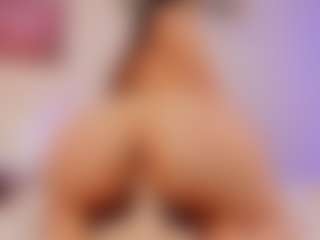 Queen-liana's Live Sex Cam Show