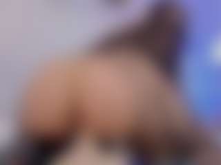 Queen-liana's Live Sex Cam Show