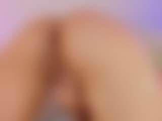 Queen-liana's Live Sex Cam Show