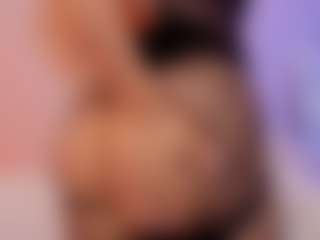 Live cam show with Queen-liana - Blonde Hair on https://playwithruby.com