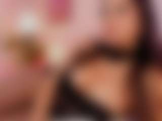Queen-liana's Live Sex Cam Show