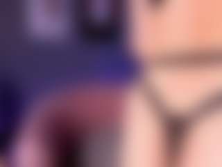 Live cam show with Sami Hills - Tiny Tits on instabang