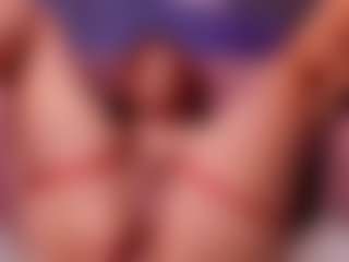 Sami Hills's Live Sex Cam Show
