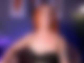 Live cam show with Sami Hills - Body Massage on slutload