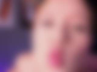Sami Hills's Live Sex Cam Show