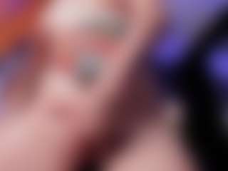 Live-camshow met Sami Hills - Ginger Skinny op Camsoda