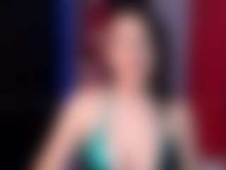 Live cam show with Mia - Anal on eurowanks.com