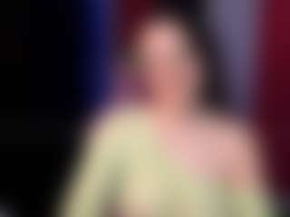 Mia's Live Sex Cam Show