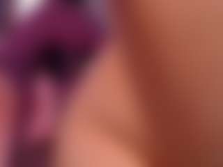 Mia's Live Sex Cam Show