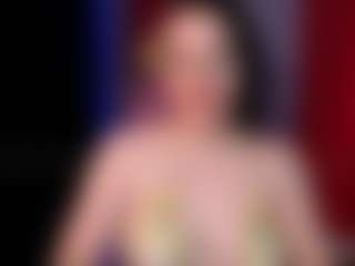 Mia's Live Sex Cam Show