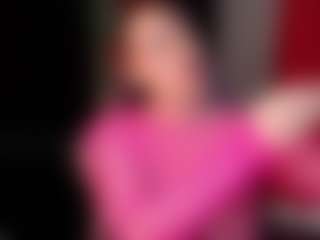 Mia's Live Sex Cam Show