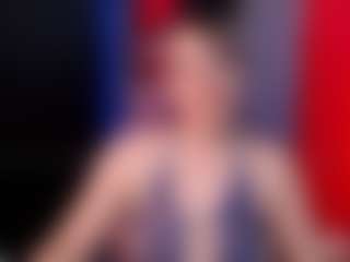 Live cam show with Mia - Big Tits on Camsoda.co