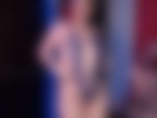 Mia's Live Sex Cam Show