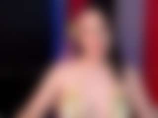 Live cam show with Mia - Bikini on live18s.com