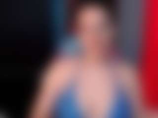 Live cam show with Mia - Facial on Mixed Magazine Live