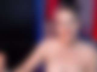 Mia's Live Sex Cam Show