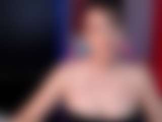 Live cam show with Mia - Dirty Talk on studioflirtlive.com