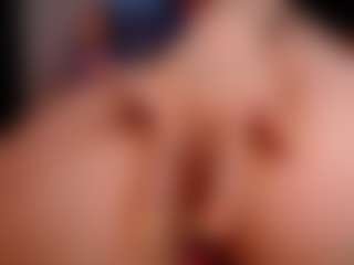 Mia's Live Sex Cam Show