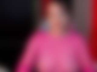 Mia's Live Sex Cam Show