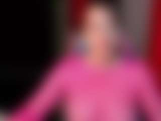 Mia's Live Sex Cam Show