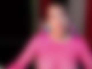 Mia's Live Sex Cam Show