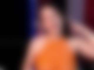 Mia's Live Sex Cam Show