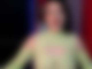 Mia's Live Sex Cam Show