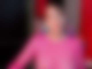 Live cam show with Mia - Big Ass on live18s.com