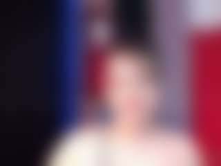 Mia's Live Sex Cam Show