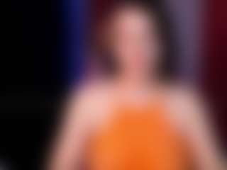 Mia's Live Sex Cam Show