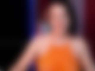 Mia's Live Sex Cam Show