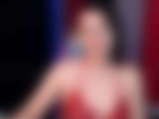 Mia's Live Sex Cam Show