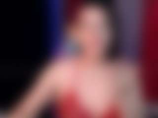 Mia's Live Sex Cam Show