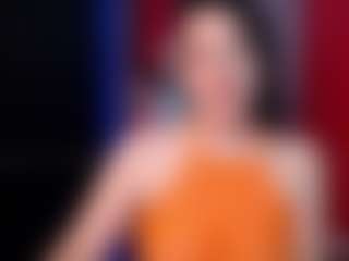 Mia's Live Sex Cam Show