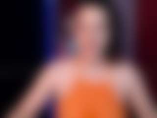 Mia's Live Sex Cam Show