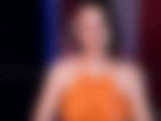 Mia's Live Sex Cam Show
